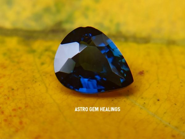 Ceylon Deep Royal Blue sapphire - Astro gem healing