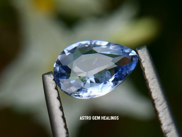 Ceylon Natural Light Blue sapphire