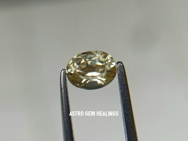 Ceylon Natural yellow Sapphire - Astro gem healing